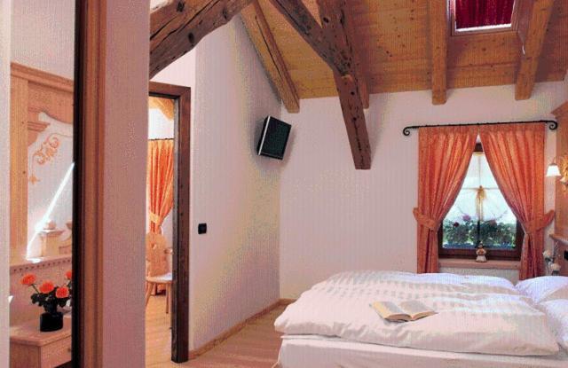 Hotel Fonte Dei Veli Panchià Buitenkant foto