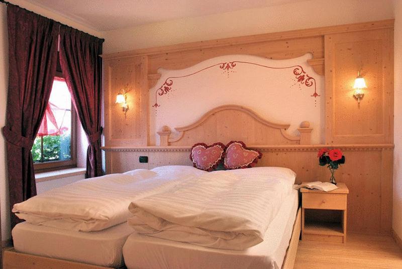 Hotel Fonte Dei Veli Panchià Buitenkant foto