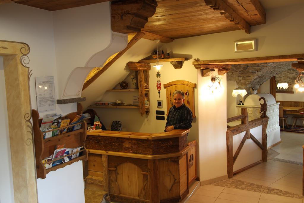 Hotel Fonte Dei Veli Panchià Buitenkant foto